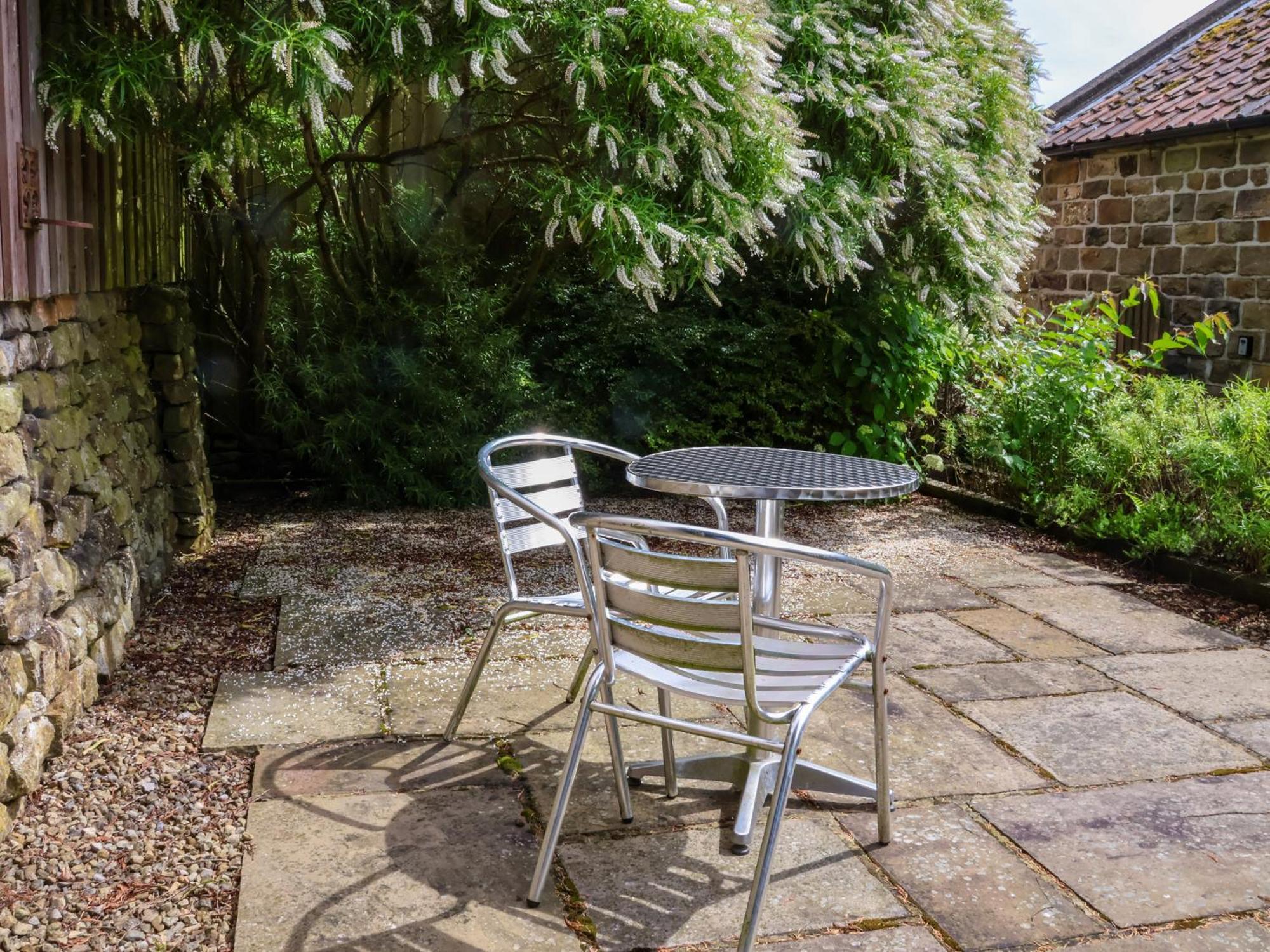 Dairy Cottage Staintondale Exterior photo